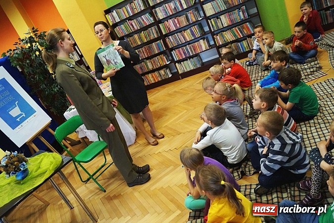 Zdjęcie w galerii na portalu naszraciborz.pl: Nędza: Każdy sposób dobry na promocję czytelnictwa   wiadomości z regionu