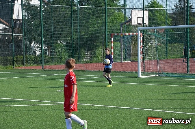 Zdjęcie w galerii na portalu naszraciborz.pl: Orliki z Nędzy niepokonane wiadomości z regionu