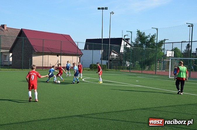 Zdjęcie w galerii na portalu naszraciborz.pl: Orliki z Nędzy niepokonane wiadomości z regionu