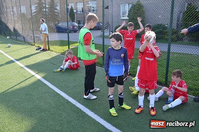 Zdjęcie w galerii na portalu naszraciborz.pl: Orliki z Nędzy niepokonane wiadomości z regionu