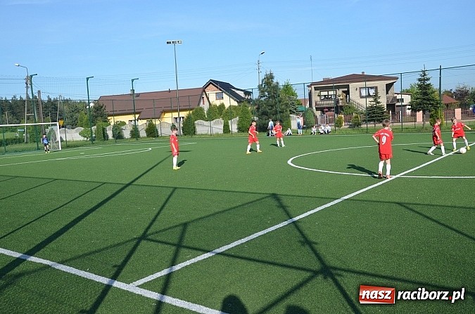 Zdjęcie w galerii na portalu naszraciborz.pl: Orliki z Nędzy niepokonane wiadomości z regionu