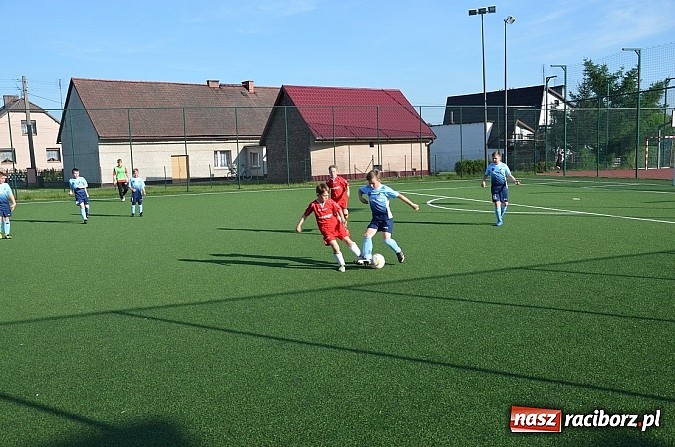 Zdjęcie w galerii na portalu naszraciborz.pl: Orliki z Nędzy niepokonane wiadomości z regionu