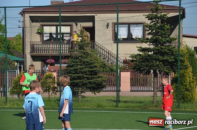 Zdjęcie w galerii na portalu naszraciborz.pl: Orliki z Nędzy niepokonane wiadomości z regionu