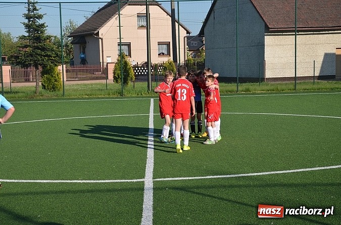 Zdjęcie w galerii na portalu naszraciborz.pl: Orliki z Nędzy niepokonane wiadomości z regionu