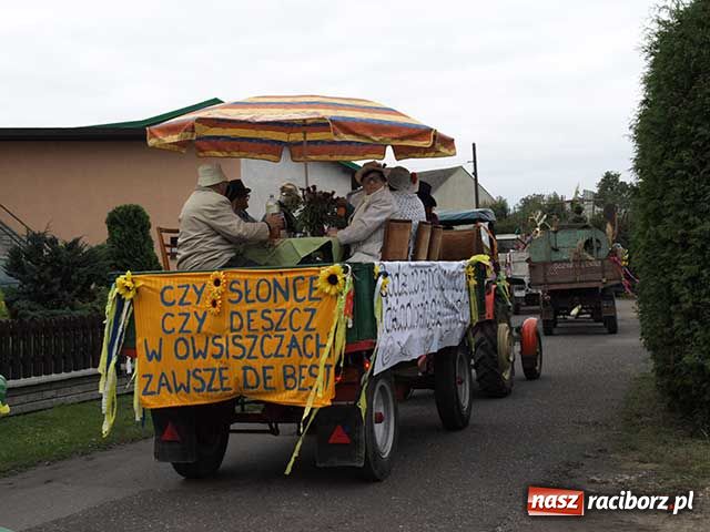 Zdjęcie w galerii na portalu naszraciborz.pl: Wielkie show w Roszkowie wiadomości z regionu