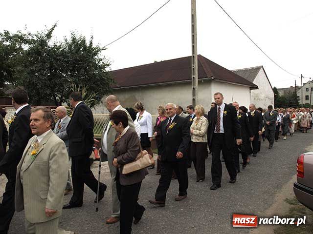 Zdjęcie w galerii na portalu naszraciborz.pl: Wielkie show w Roszkowie wiadomości z regionu