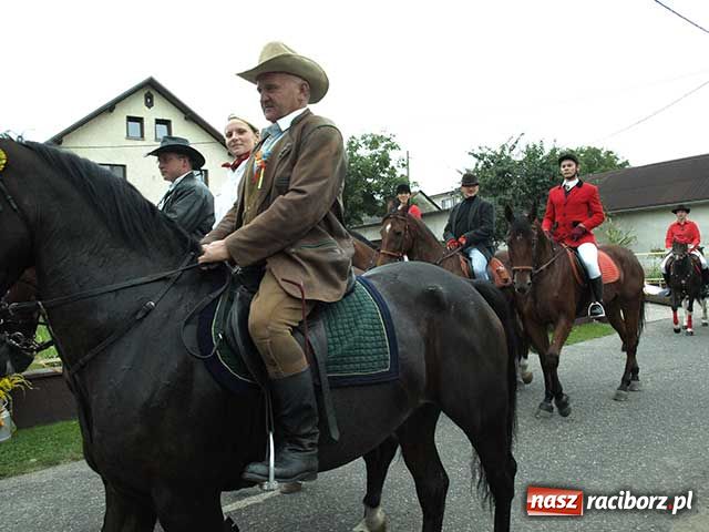 Zdjęcie w galerii na portalu naszraciborz.pl: Wielkie show w Roszkowie wiadomości z regionu