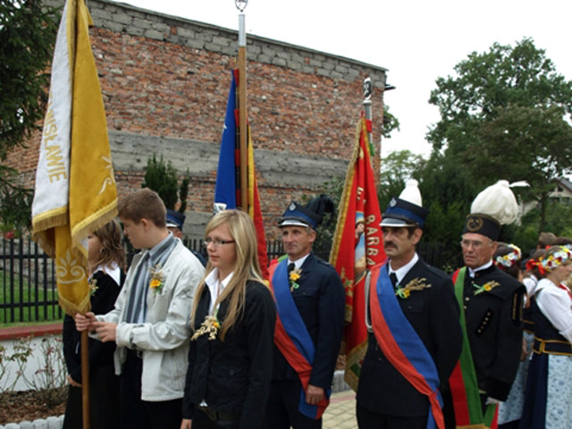 Zdjęcie w galerii na portalu naszraciborz.pl: Wielkie show w Roszkowie wiadomości z regionu