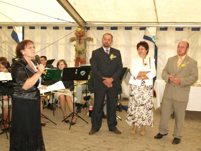 Zdjęcie w galerii na portalu naszraciborz.pl: Wielkie show w Roszkowie wiadomości z regionu