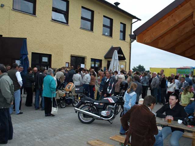 Zdjęcie w galerii na portalu naszraciborz.pl: Wielkie show w Roszkowie wiadomości z regionu