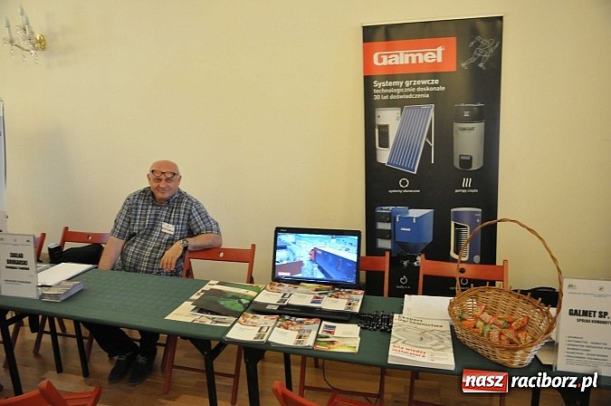 Zdjęcie w galerii na portalu naszraciborz.pl: Powiatowe Targi Pracy, Edukacji i Przedsiębiorczości na zamku wiadomości z regionu