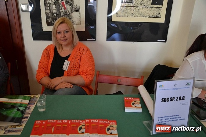 Zdjęcie w galerii na portalu naszraciborz.pl: Powiatowe Targi Pracy, Edukacji i Przedsiębiorczości na zamku wiadomości z regionu