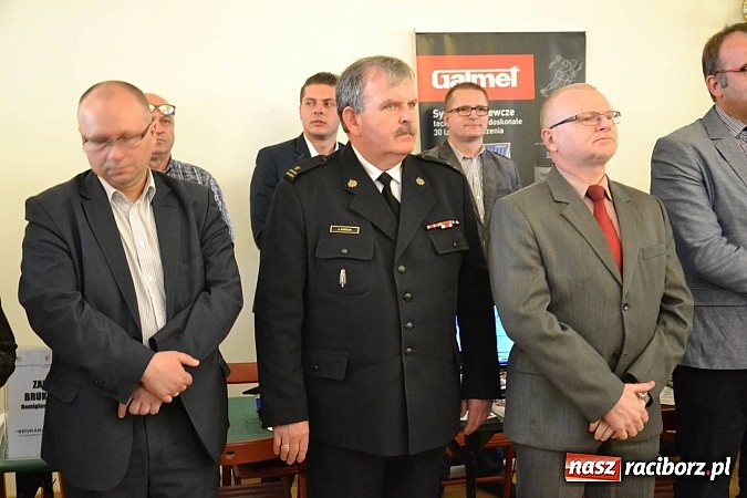 Zdjęcie w galerii na portalu naszraciborz.pl: Powiatowe Targi Pracy, Edukacji i Przedsiębiorczości na zamku wiadomości z regionu