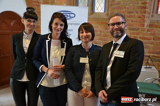 Zdjęcie w galerii na portalu naszraciborz.pl: Powiatowe Targi Pracy, Edukacji i Przedsiębiorczości na zamku wiadomości z regionu