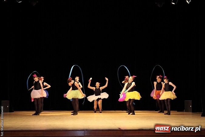 Zdjęcie w galerii na portalu naszraciborz.pl: Taniec królował dziś na deskach RCK  wiadomości z regionu