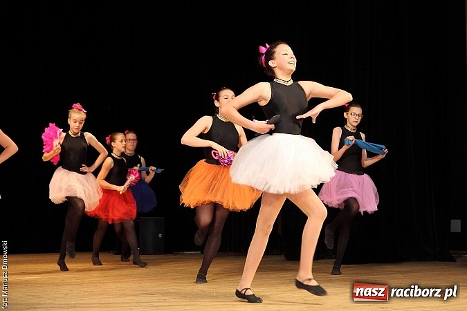 Zdjęcie w galerii na portalu naszraciborz.pl: Taniec królował dziś na deskach RCK  wiadomości z regionu