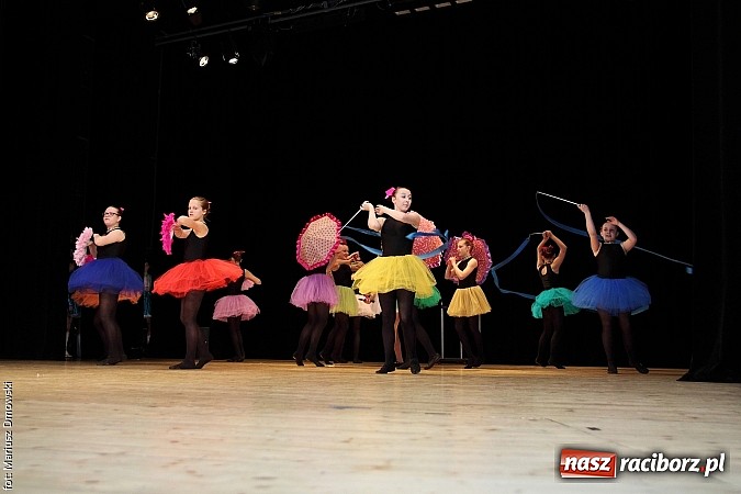 Zdjęcie w galerii na portalu naszraciborz.pl: Taniec królował dziś na deskach RCK  wiadomości z regionu