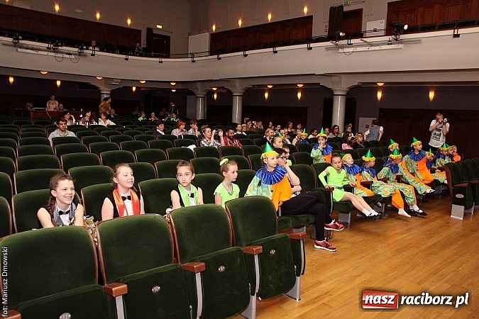 Zdjęcie w galerii na portalu naszraciborz.pl: Taniec królował dziś na deskach RCK  wiadomości z regionu