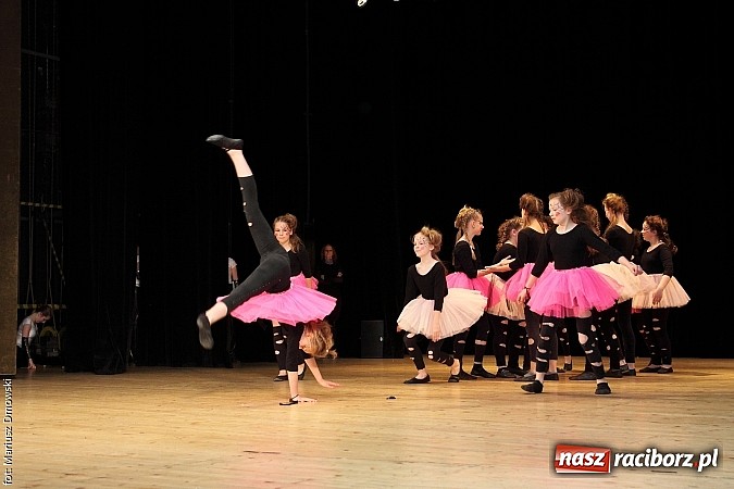 Zdjęcie w galerii na portalu naszraciborz.pl: Taniec królował dziś na deskach RCK  wiadomości z regionu