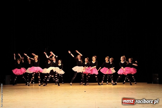 Zdjęcie w galerii na portalu naszraciborz.pl: Taniec królował dziś na deskach RCK  wiadomości z regionu