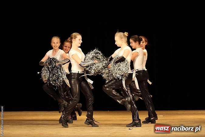 Zdjęcie w galerii na portalu naszraciborz.pl: Taniec królował dziś na deskach RCK  wiadomości z regionu
