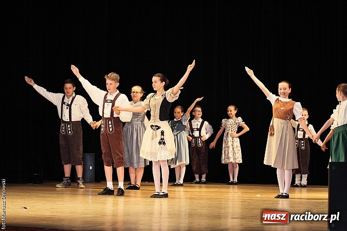 Zdjęcie w galerii na portalu naszraciborz.pl: Taniec królował dziś na deskach RCK  wiadomości z regionu
