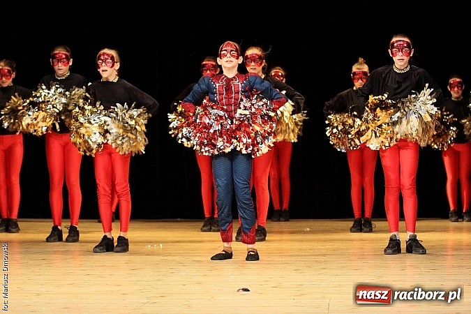 Zdjęcie w galerii na portalu naszraciborz.pl: Taniec królował dziś na deskach RCK  wiadomości z regionu