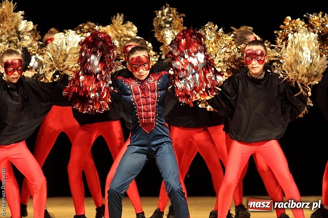 Zdjęcie w galerii na portalu naszraciborz.pl: Taniec królował dziś na deskach RCK  wiadomości z regionu
