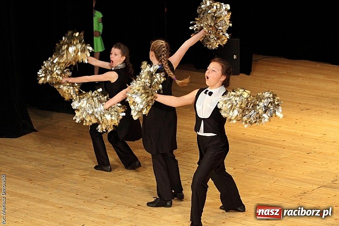 Zdjęcie w galerii na portalu naszraciborz.pl: Taniec królował dziś na deskach RCK  wiadomości z regionu