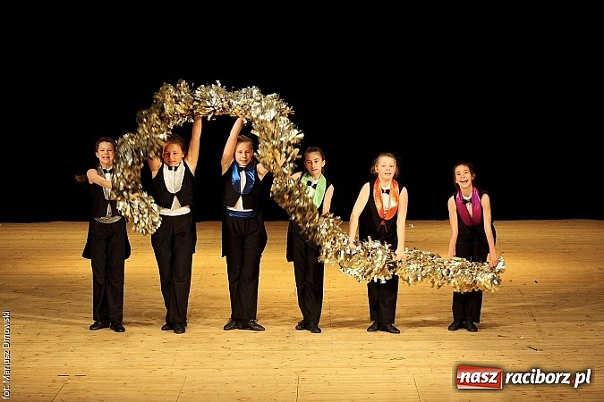 Zdjęcie w galerii na portalu naszraciborz.pl: Taniec królował dziś na deskach RCK  wiadomości z regionu