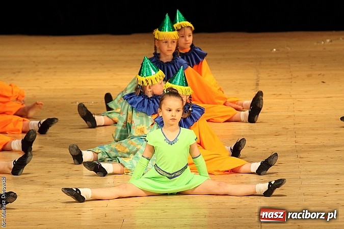Zdjęcie w galerii na portalu naszraciborz.pl: Taniec królował dziś na deskach RCK  wiadomości z regionu