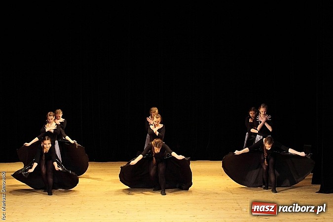 Zdjęcie w galerii na portalu naszraciborz.pl: Taniec królował dziś na deskach RCK  wiadomości z regionu