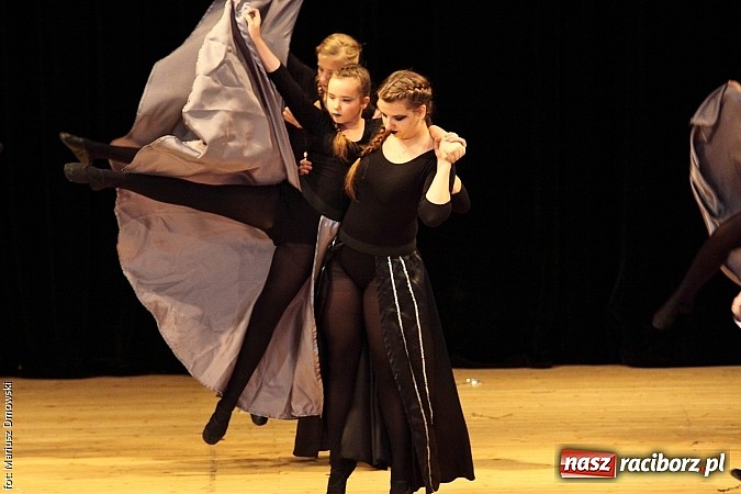 Zdjęcie w galerii na portalu naszraciborz.pl: Taniec królował dziś na deskach RCK  wiadomości z regionu