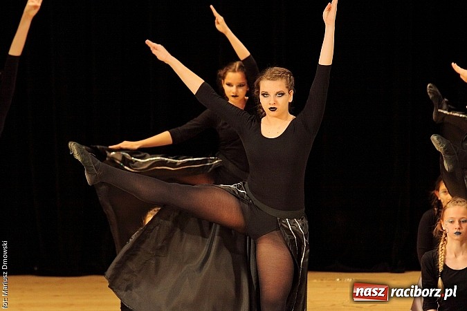 Zdjęcie w galerii na portalu naszraciborz.pl: Taniec królował dziś na deskach RCK  wiadomości z regionu