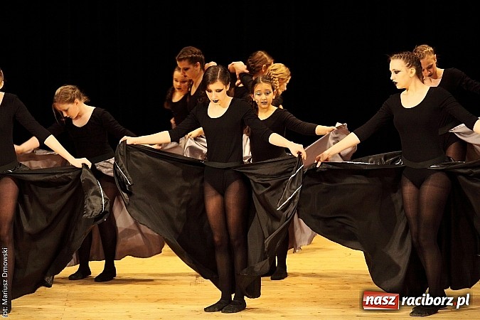 Zdjęcie w galerii na portalu naszraciborz.pl: Taniec królował dziś na deskach RCK  wiadomości z regionu