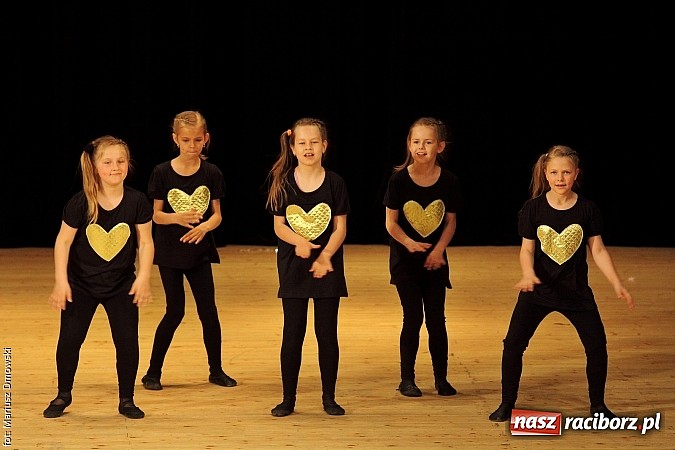 Zdjęcie w galerii na portalu naszraciborz.pl: Taniec królował dziś na deskach RCK  wiadomości z regionu