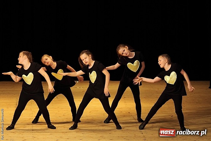 Zdjęcie w galerii na portalu naszraciborz.pl: Taniec królował dziś na deskach RCK  wiadomości z regionu