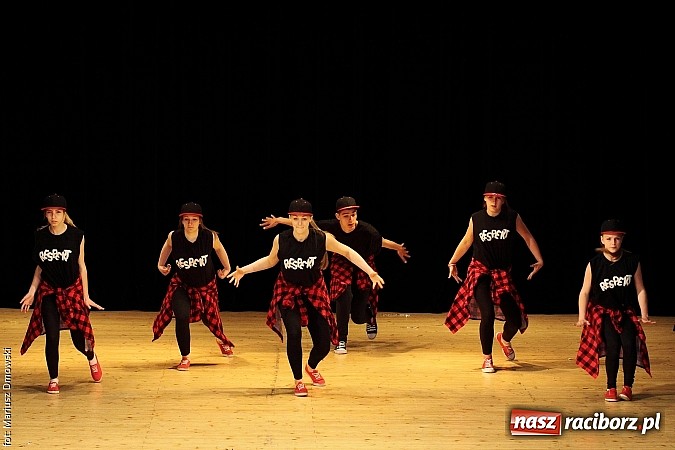 Zdjęcie w galerii na portalu naszraciborz.pl: Taniec królował dziś na deskach RCK  wiadomości z regionu