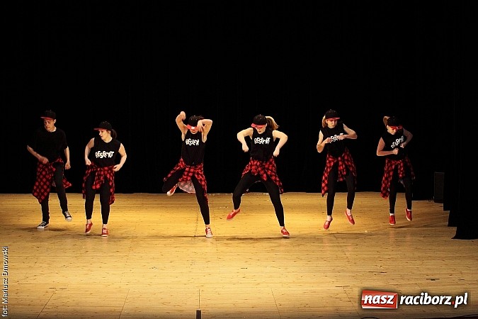 Zdjęcie w galerii na portalu naszraciborz.pl: Taniec królował dziś na deskach RCK  wiadomości z regionu