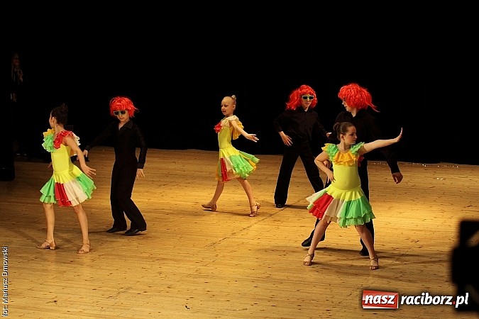 Zdjęcie w galerii na portalu naszraciborz.pl: Taniec królował dziś na deskach RCK  wiadomości z regionu