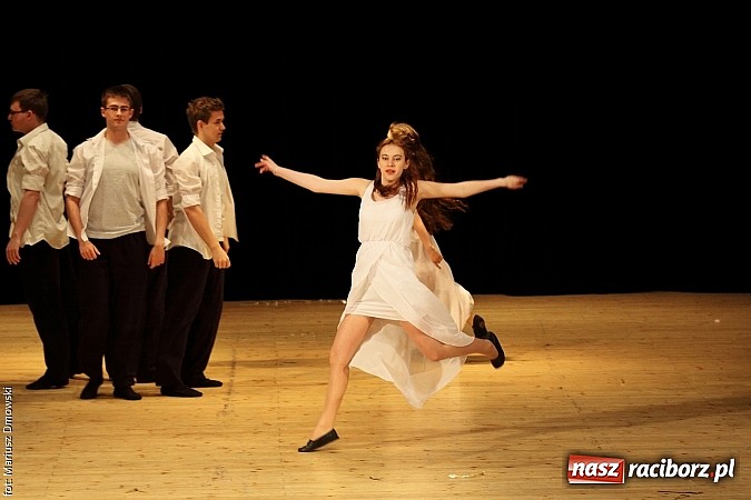 Zdjęcie w galerii na portalu naszraciborz.pl: Taniec królował dziś na deskach RCK  wiadomości z regionu