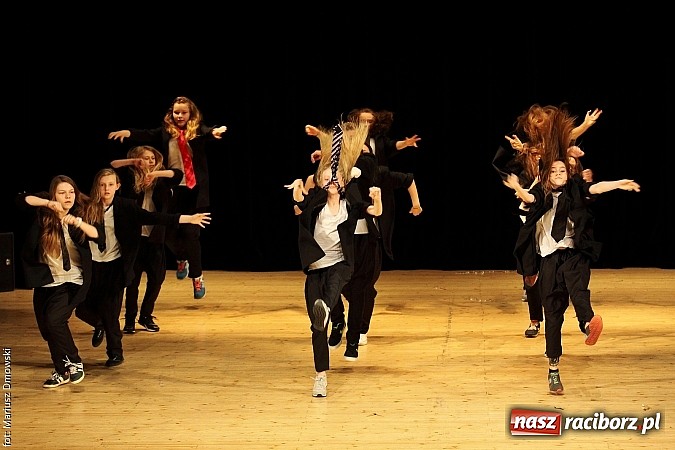 Zdjęcie w galerii na portalu naszraciborz.pl: Taniec królował dziś na deskach RCK  wiadomości z regionu