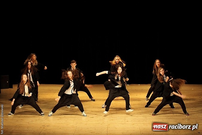 Zdjęcie w galerii na portalu naszraciborz.pl: Taniec królował dziś na deskach RCK  wiadomości z regionu