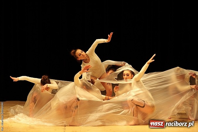 Zdjęcie w galerii na portalu naszraciborz.pl: Taniec królował dziś na deskach RCK  wiadomości z regionu