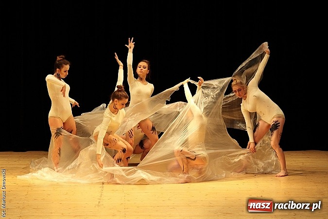 Zdjęcie w galerii na portalu naszraciborz.pl: Taniec królował dziś na deskach RCK  wiadomości z regionu
