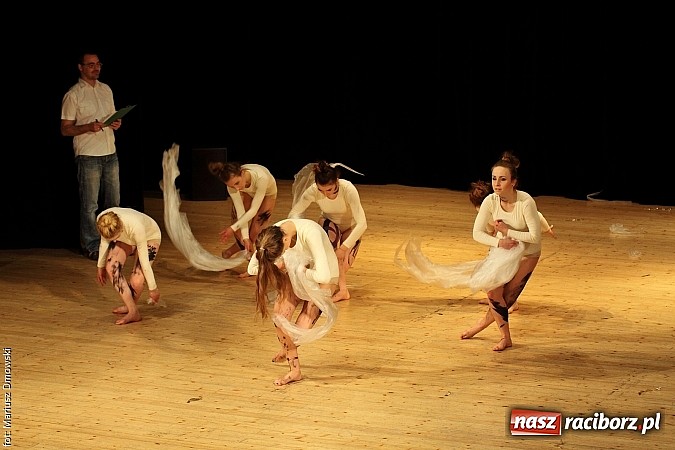 Zdjęcie w galerii na portalu naszraciborz.pl: Taniec królował dziś na deskach RCK  wiadomości z regionu