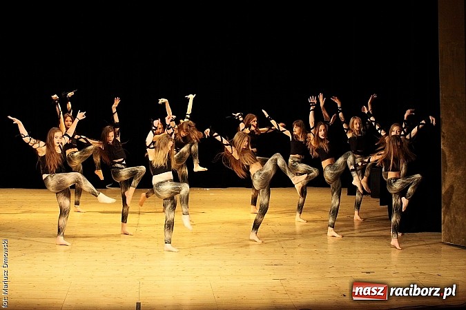 Zdjęcie w galerii na portalu naszraciborz.pl: Taniec królował dziś na deskach RCK  wiadomości z regionu