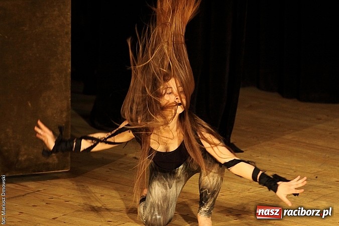 Zdjęcie w galerii na portalu naszraciborz.pl: Taniec królował dziś na deskach RCK  wiadomości z regionu