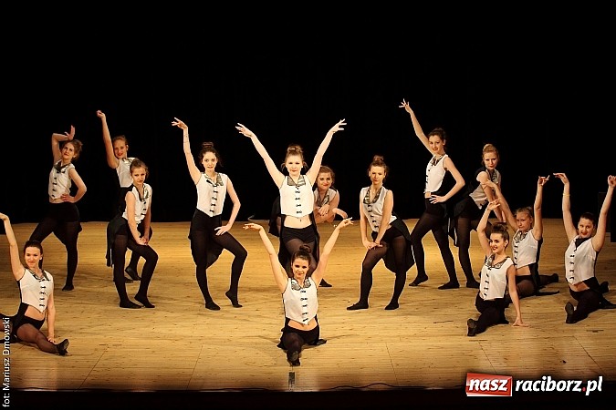 Zdjęcie w galerii na portalu naszraciborz.pl: Taniec królował dziś na deskach RCK  wiadomości z regionu