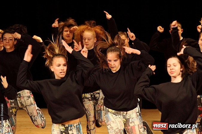Zdjęcie w galerii na portalu naszraciborz.pl: Taniec królował dziś na deskach RCK  wiadomości z regionu